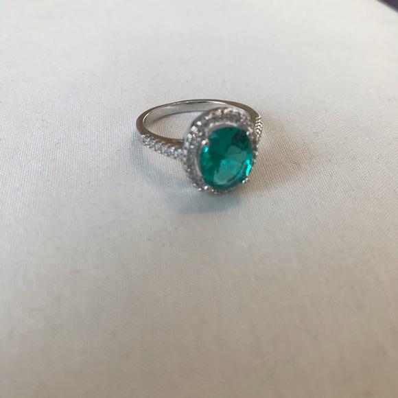 OVAL SILVER WOMEN’S RING - Picture 6 of 6